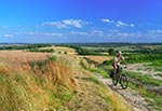 Jedno z najbardziej spektakularnych widokowo miejsc na Roztoczu, gdzie rozciąga się panorama o kilku planach. Okolice Gorajca na Roztoczu Zachodnim